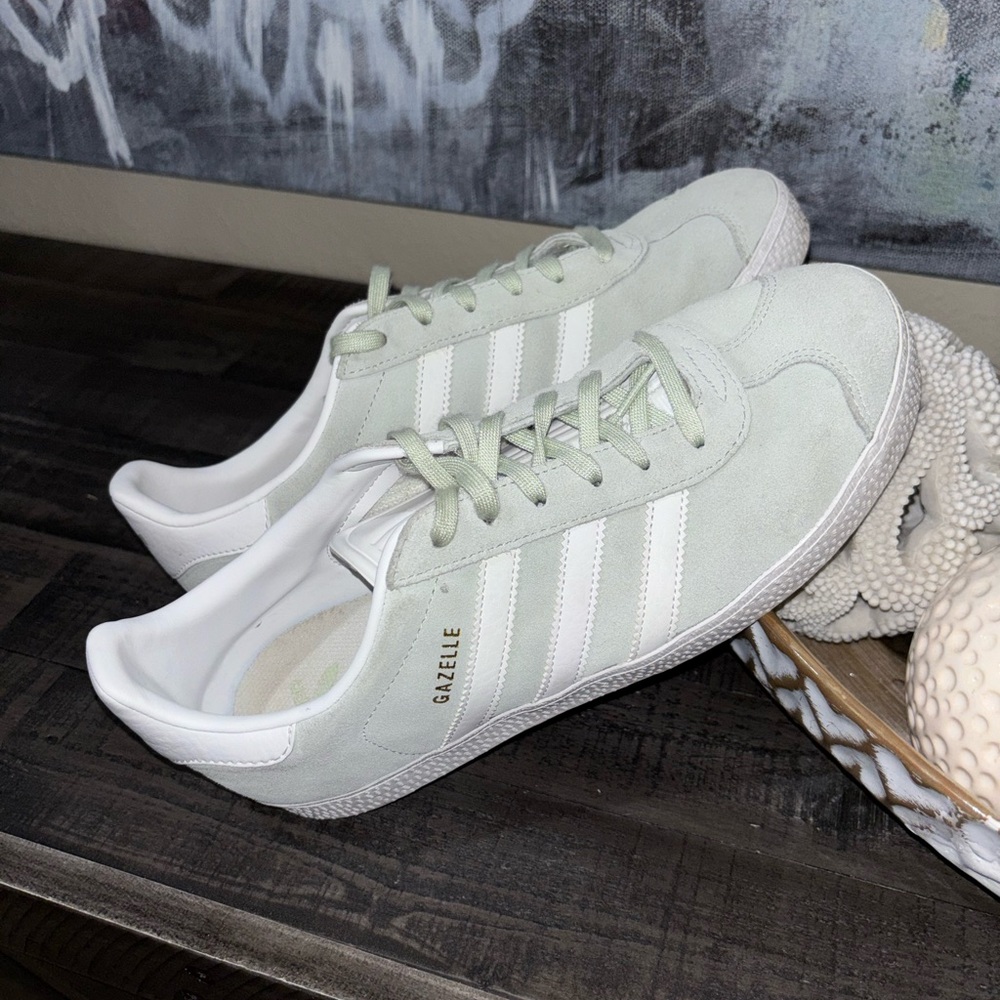 adidas Gazelle Women's Sneakers in White and Mint - Picture 4 of 11